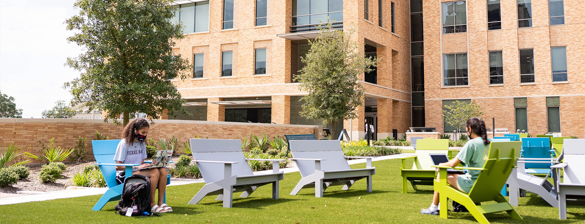 Rudder Plaza