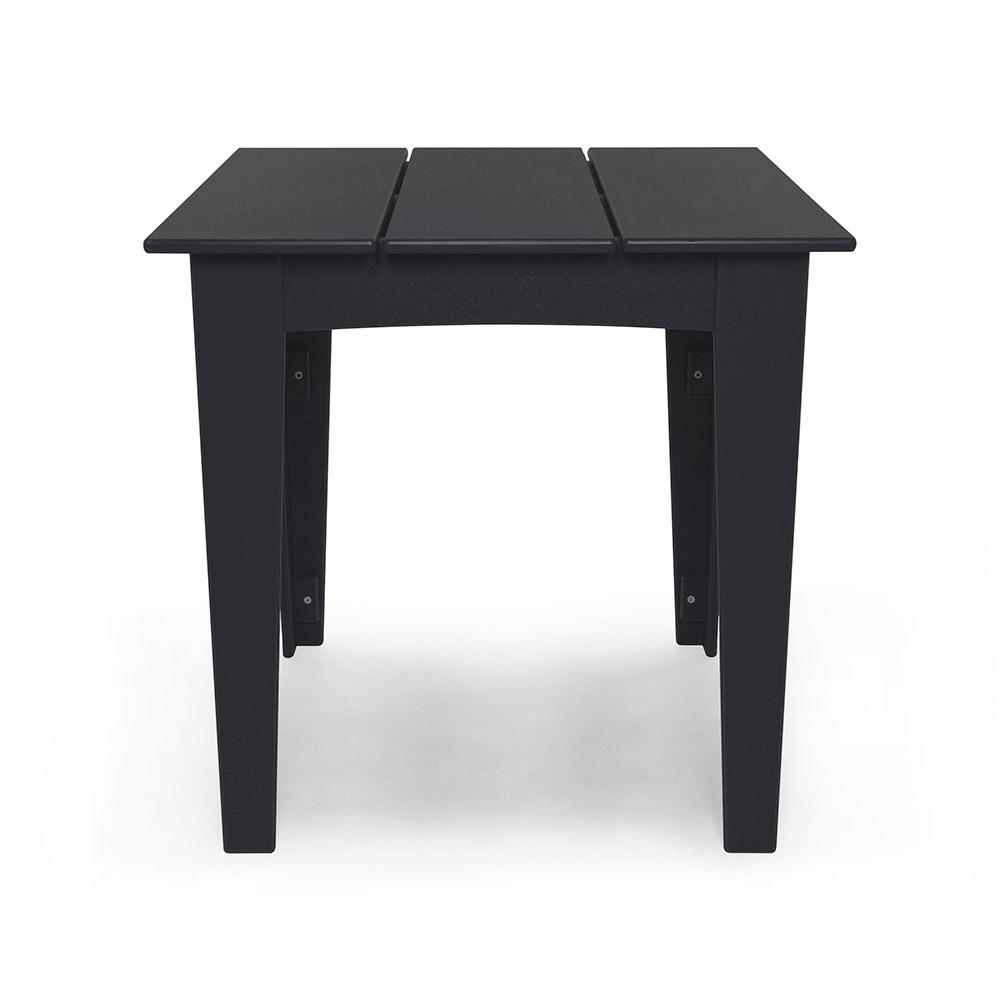 outdoor dining table