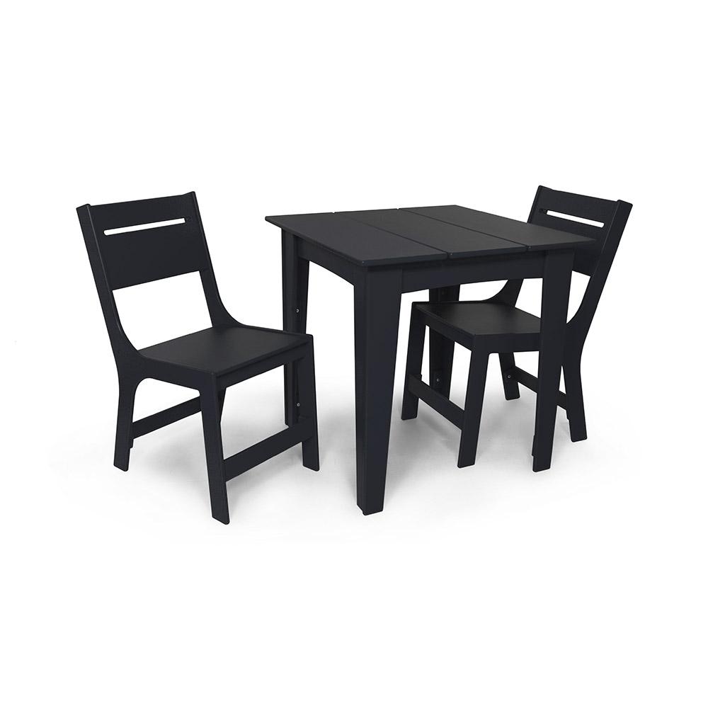 outdoor dining set