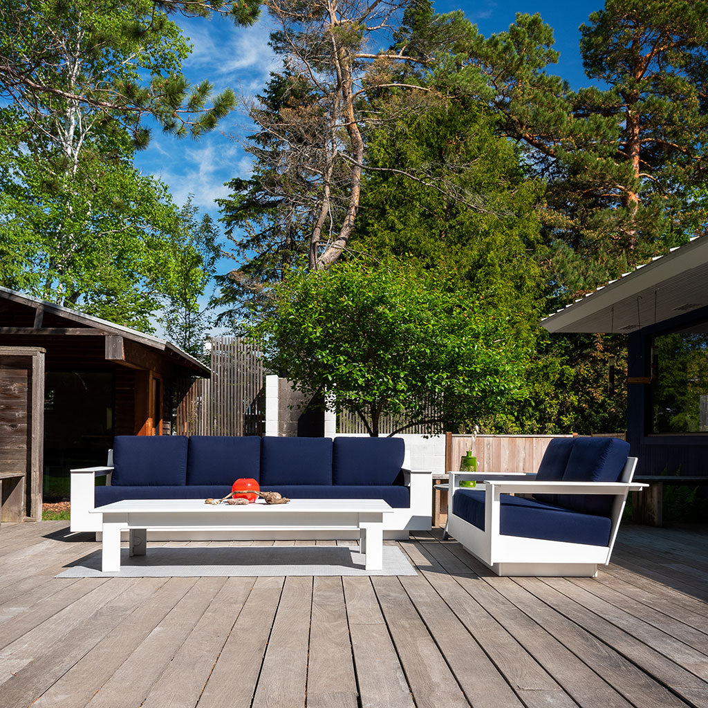 nisswa 96 and nisswa loveseat on deck 